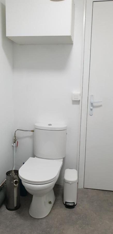 Studio, Chambres, Appartement, Gite Vendegies-sur-Ecaillon Eksteriør billede