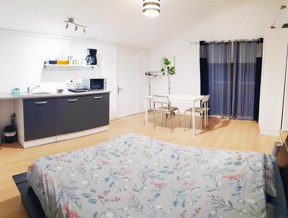 Studio, Chambres, Appartement, Gite Vendegies-sur-Ecaillon Eksteriør billede