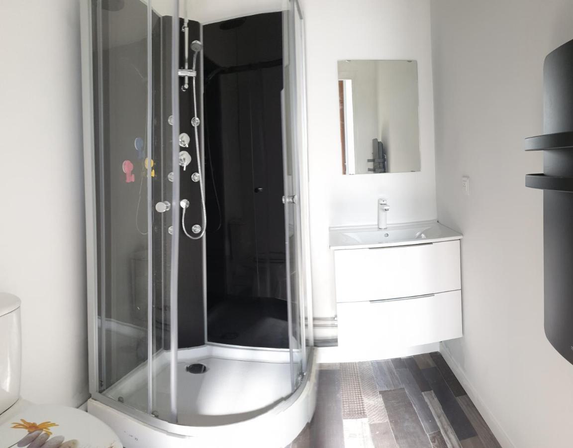 Studio, Chambres, Appartement, Gite Vendegies-sur-Ecaillon Eksteriør billede