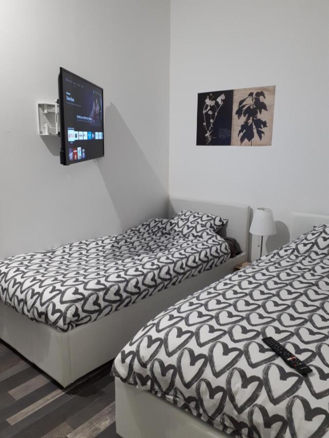 Studio, Chambres, Appartement, Gite Vendegies-sur-Ecaillon Eksteriør billede