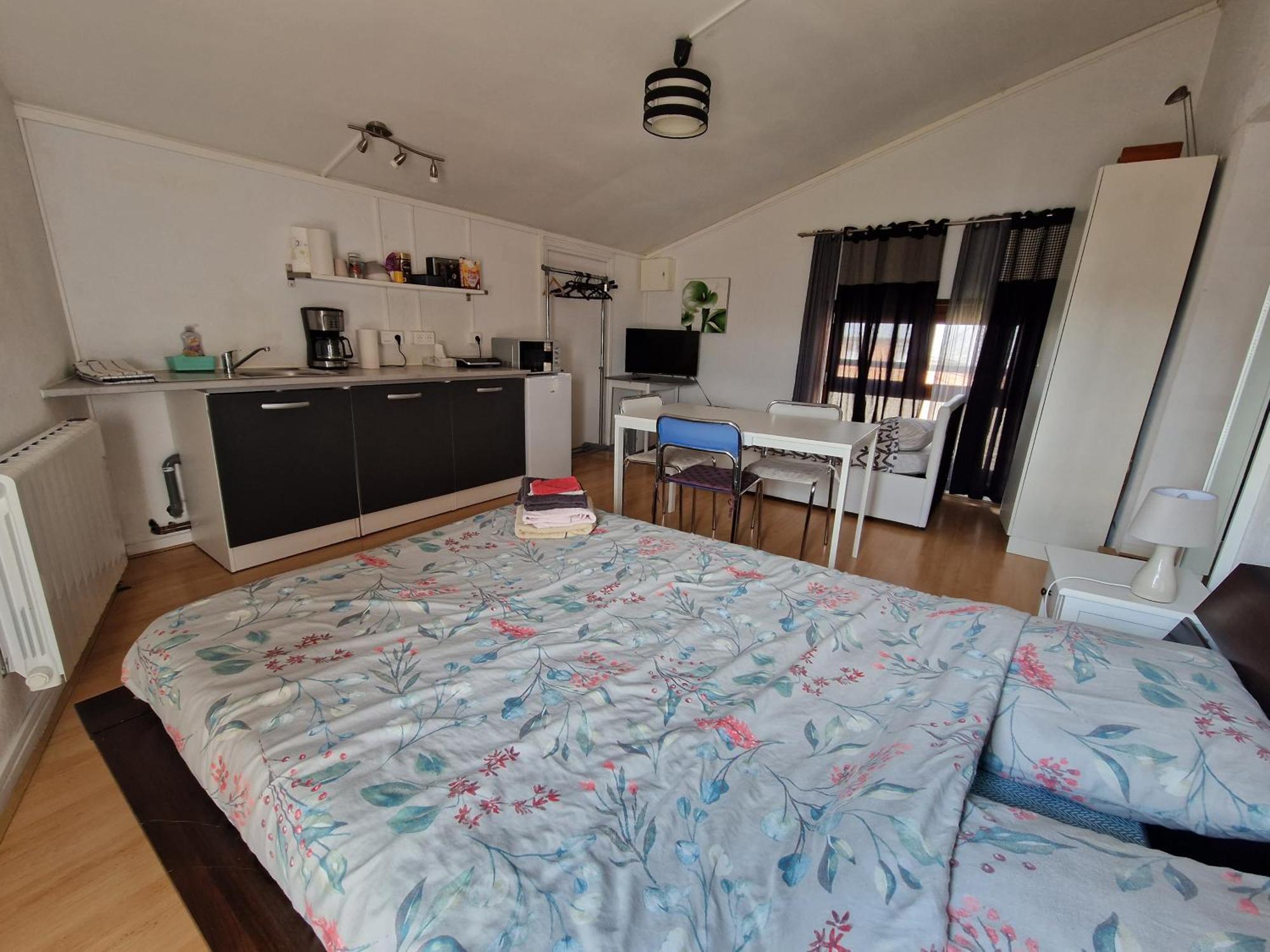 Studio, Chambres, Appartement, Gite Vendegies-sur-Ecaillon Eksteriør billede