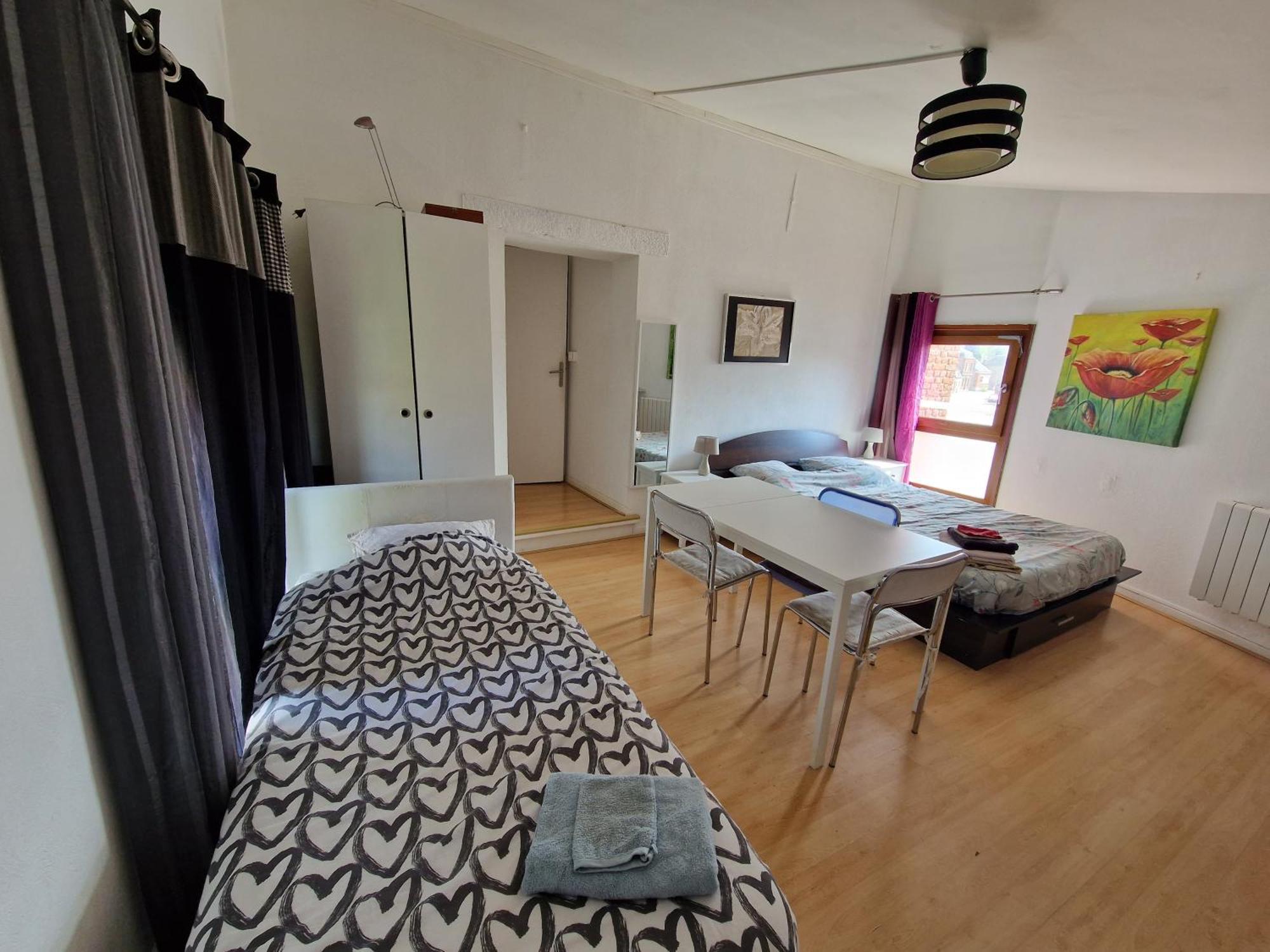 Studio, Chambres, Appartement, Gite Vendegies-sur-Ecaillon Eksteriør billede